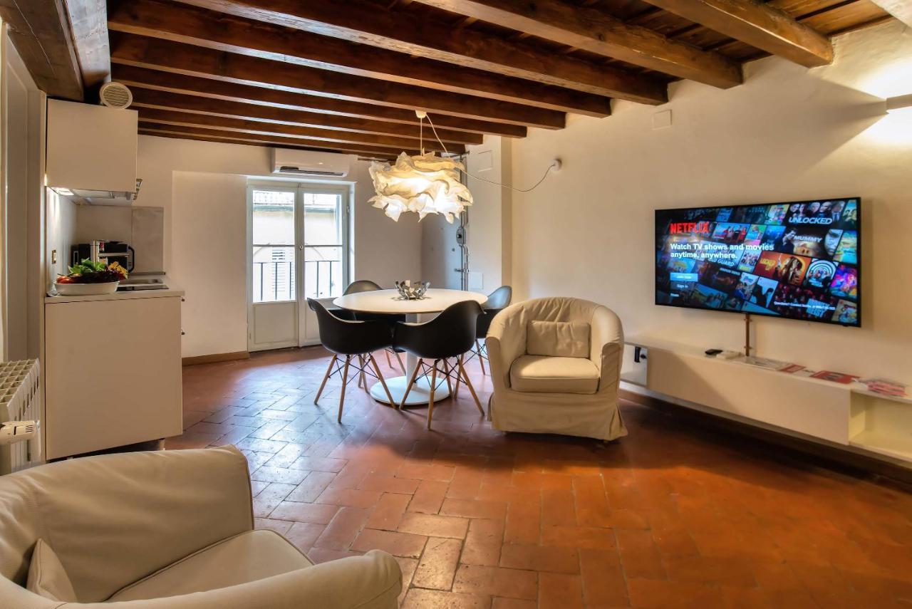 Central Luxury Attic With Unique View Florenţa Exterior foto
