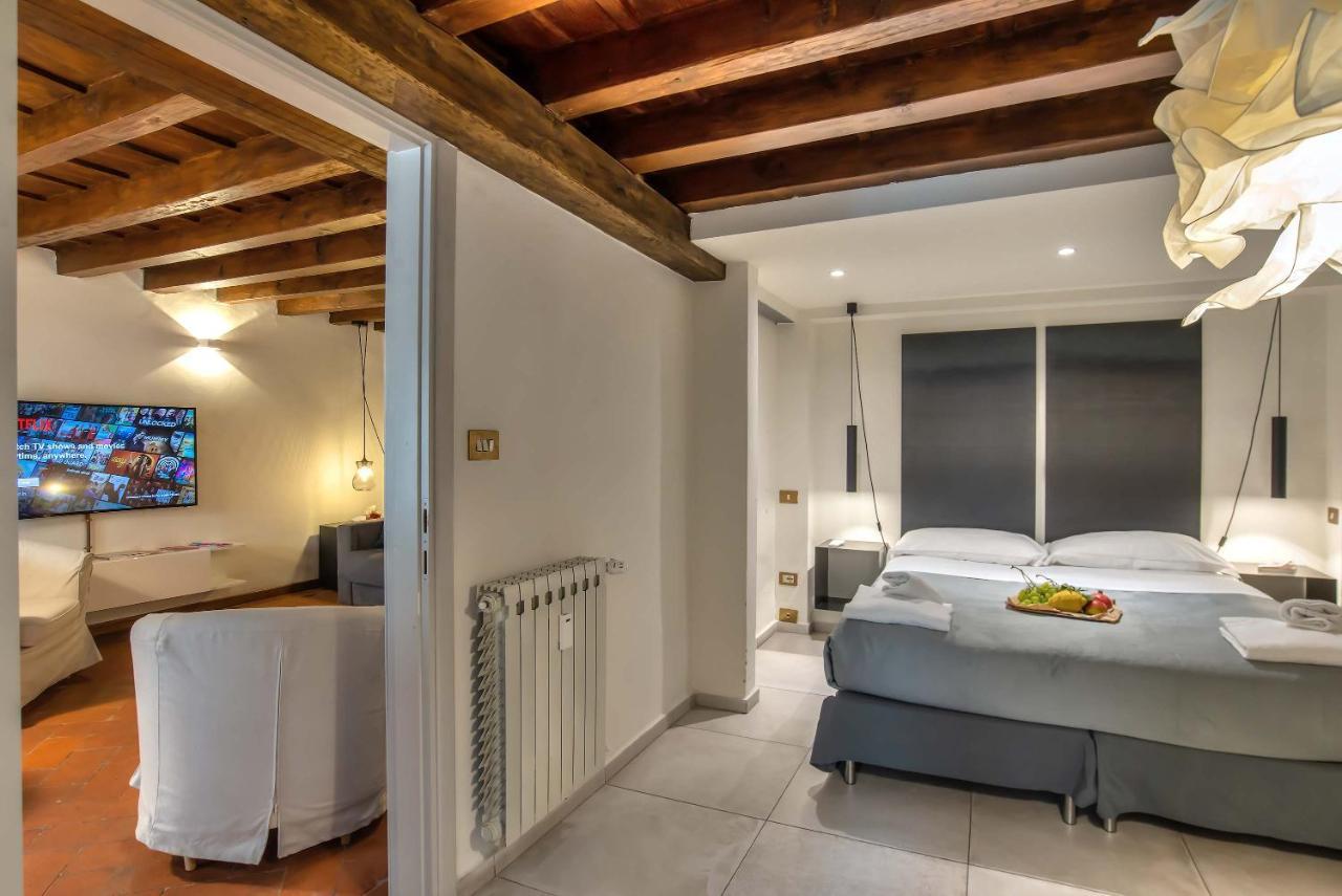 Central Luxury Attic With Unique View Florenţa Exterior foto